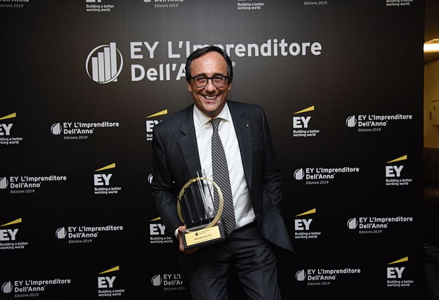 圣劳伦佐首席执行官马西莫•佩罗蒂获得年度企业家奖